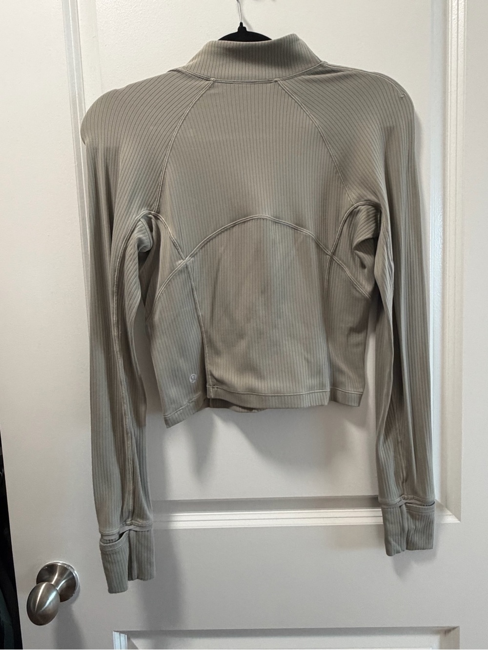 Lululemon It’s Rulu Ribbed Cropped half Zip in Riverstone Size 6 - Picture 3 of 5